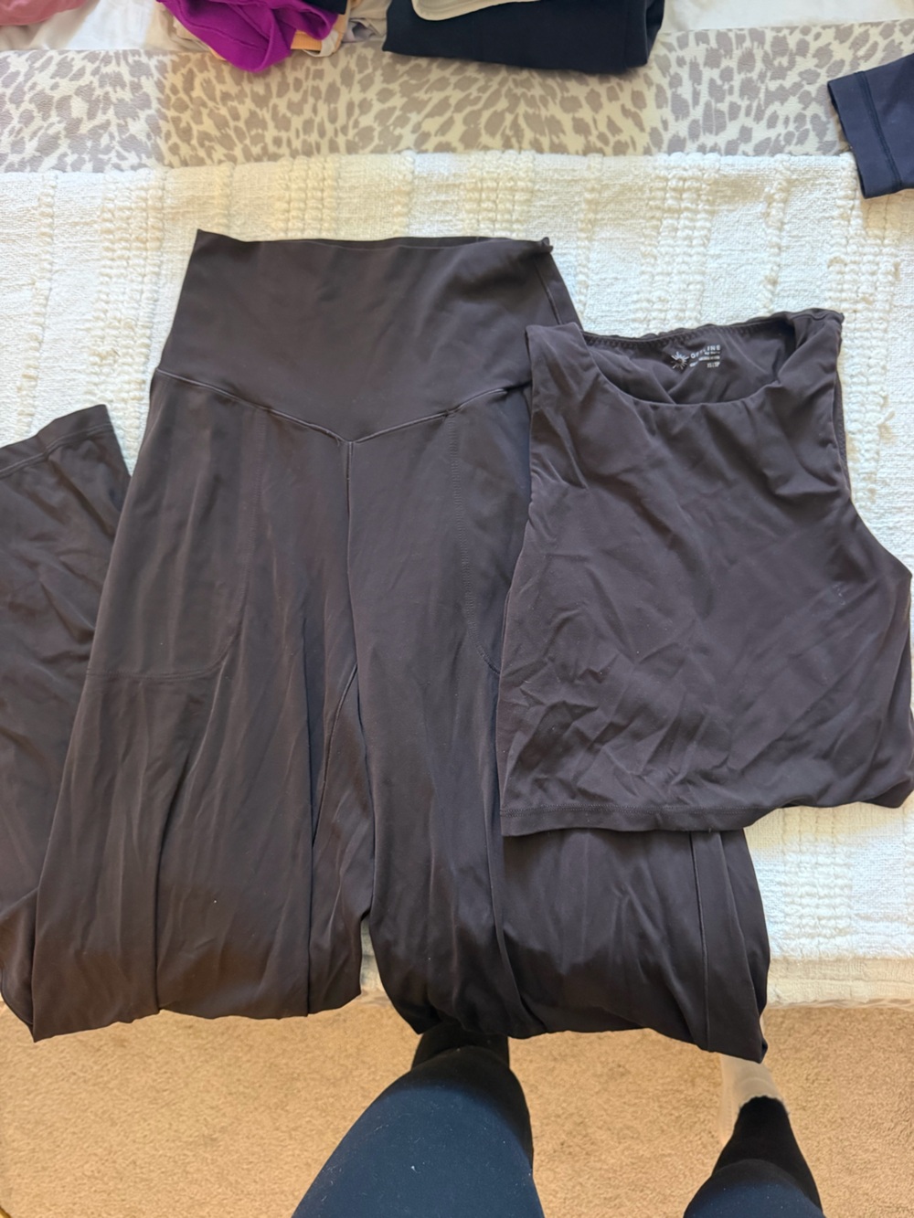 aerie Black Seamless Active Tank